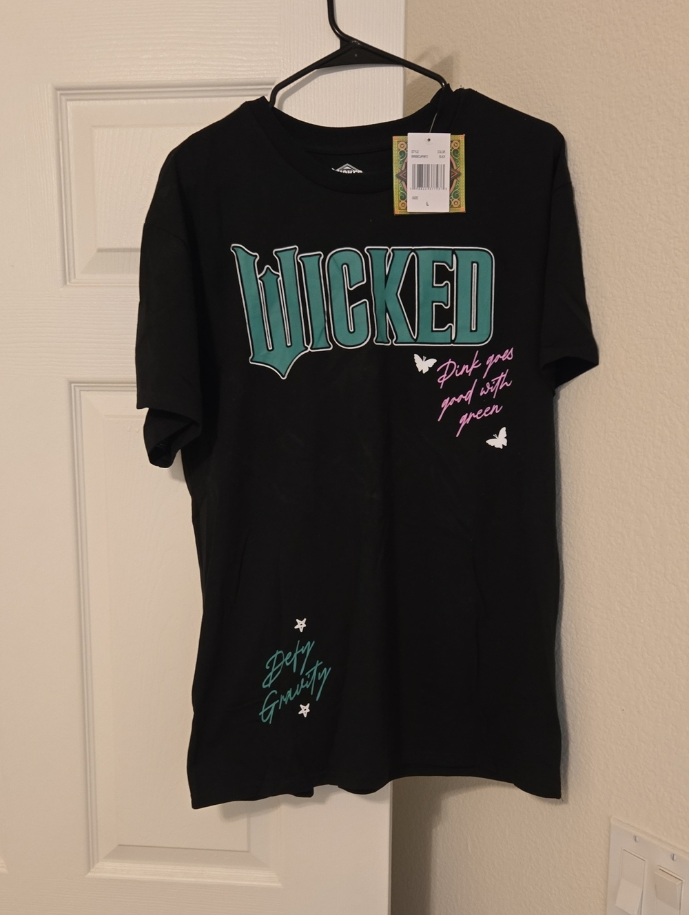 Wicked Graphic T Shirt - Black with Teal & Pink Accents Size L Nwt